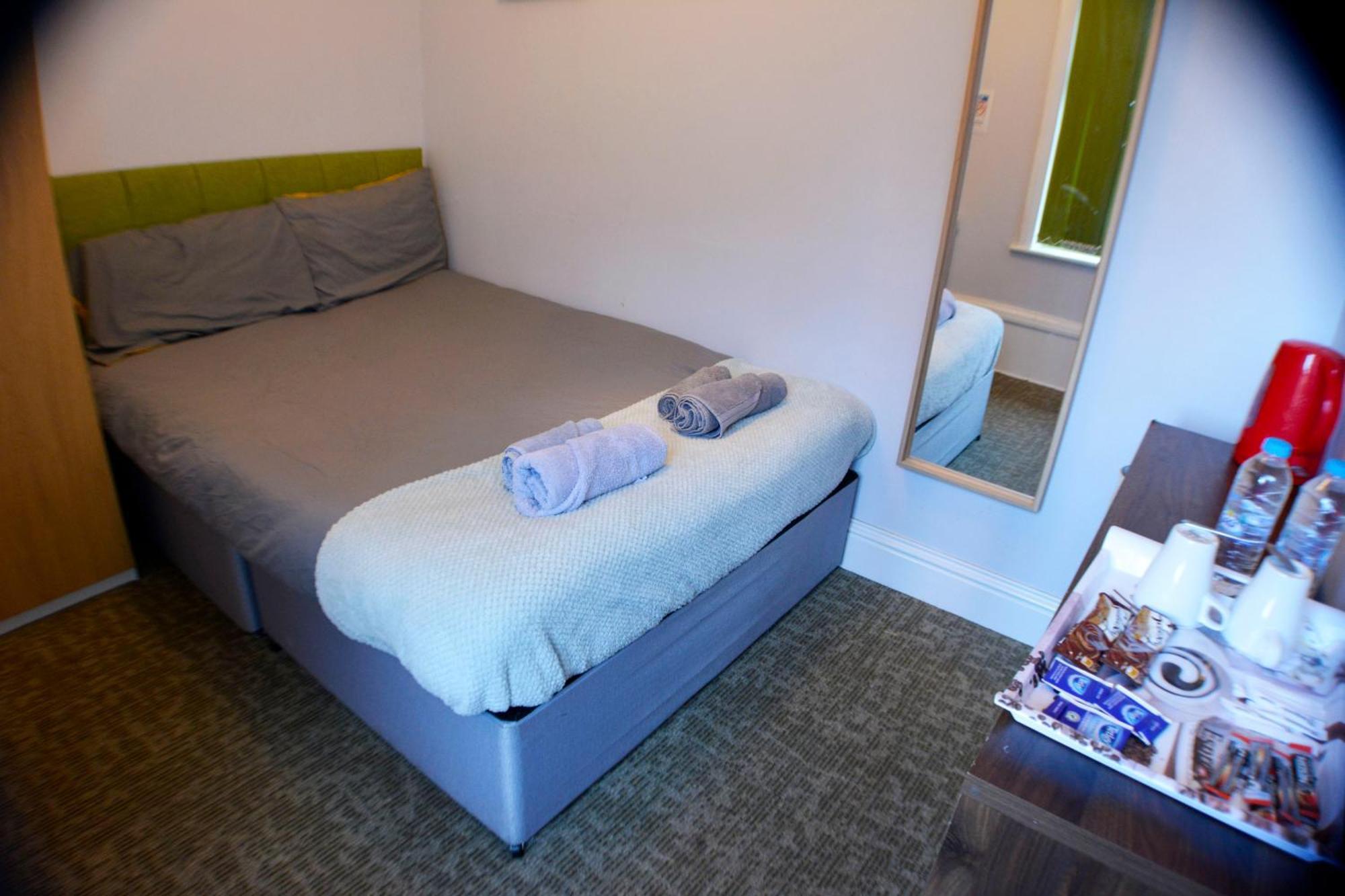 Gorton Mount Hotel Manchester Kamer foto