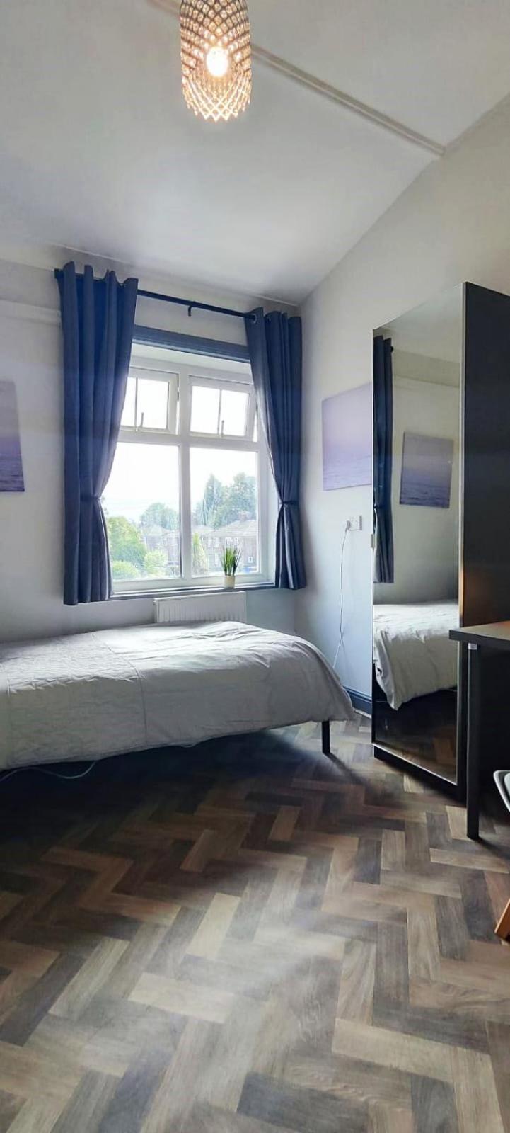Gorton Mount Hotel Manchester Kamer foto